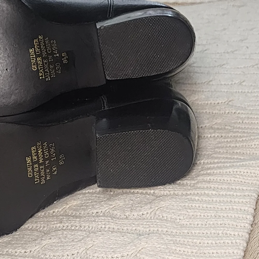 Newport Black Leather Western Boots - Picture 9 of 10